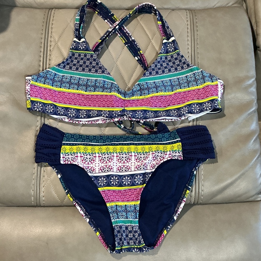 Women’s Multi-Color Printed Bikini Set